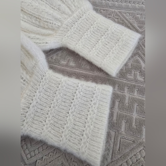 SÉZANE Cristina Cream Mohair Wool Crossover V Neck Crossover  Pointelle Sweater - Picture 13 of 16